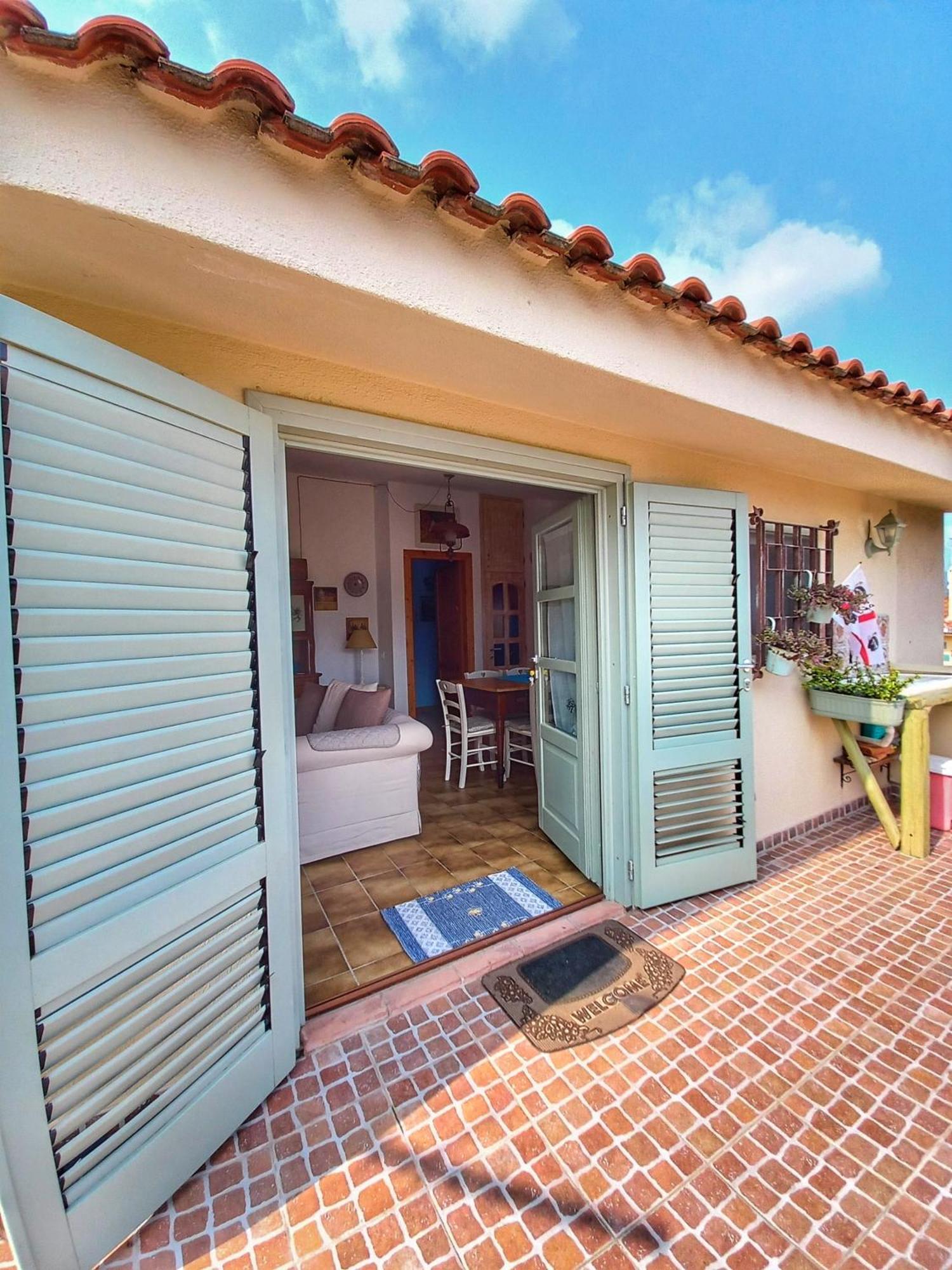 Su Pasu Villa Budoni Buitenkant foto